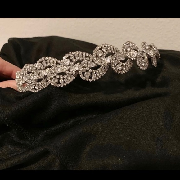Beautiful headpiece main image 10